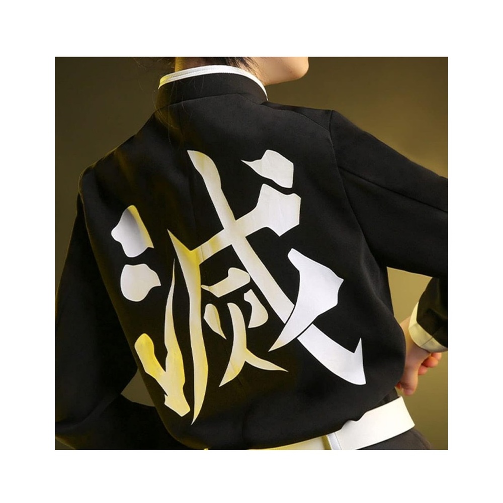 Mitsuri Kanroji Demon Slayer Cosplay - Picture 6 of 13